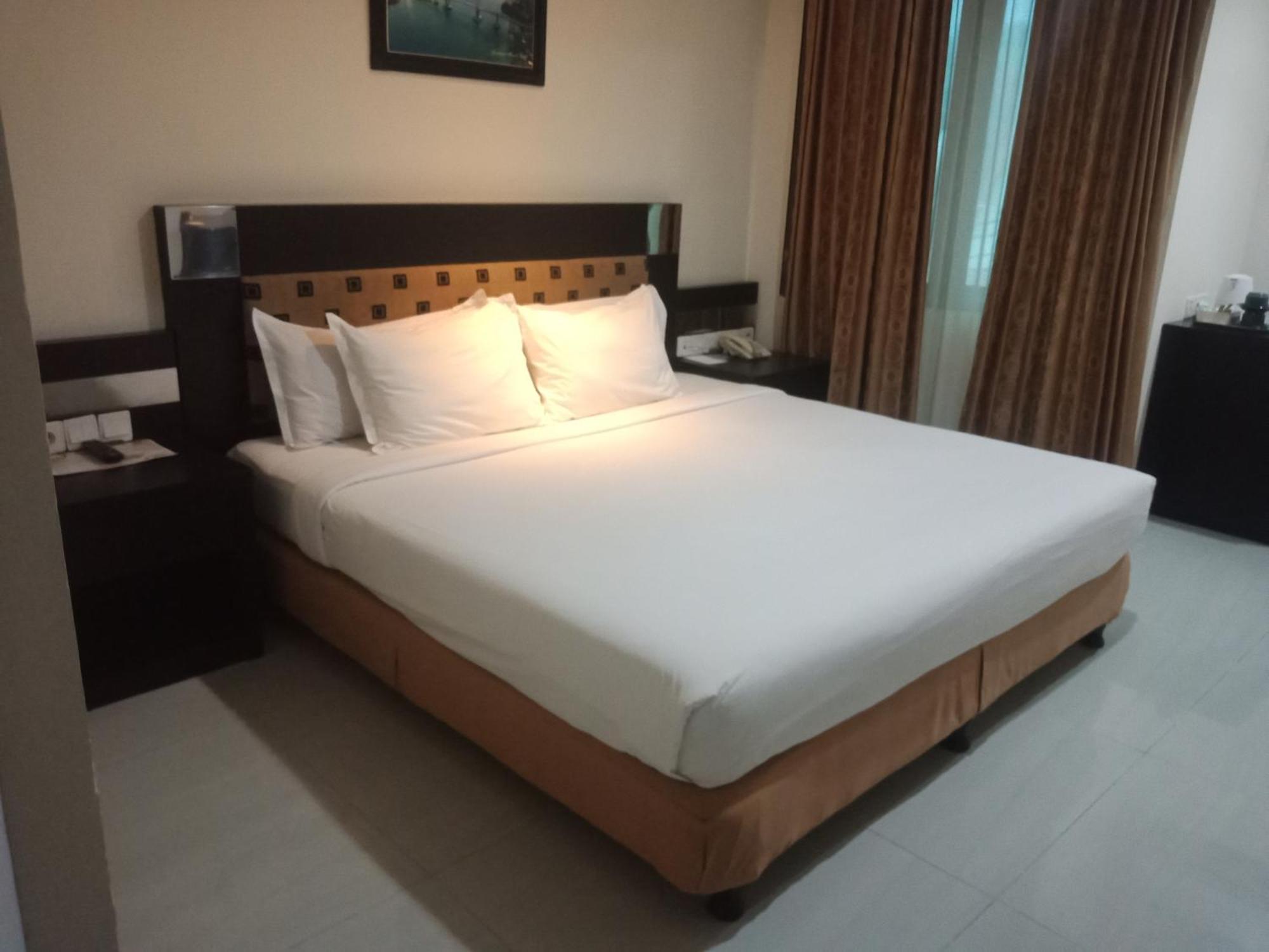 Manise Hotel Ambon Exteriér fotografie